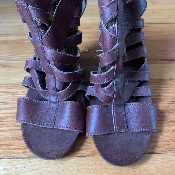 Nine West Leather Sandals with wedge heel. 🌺 - Picture 5 of 8